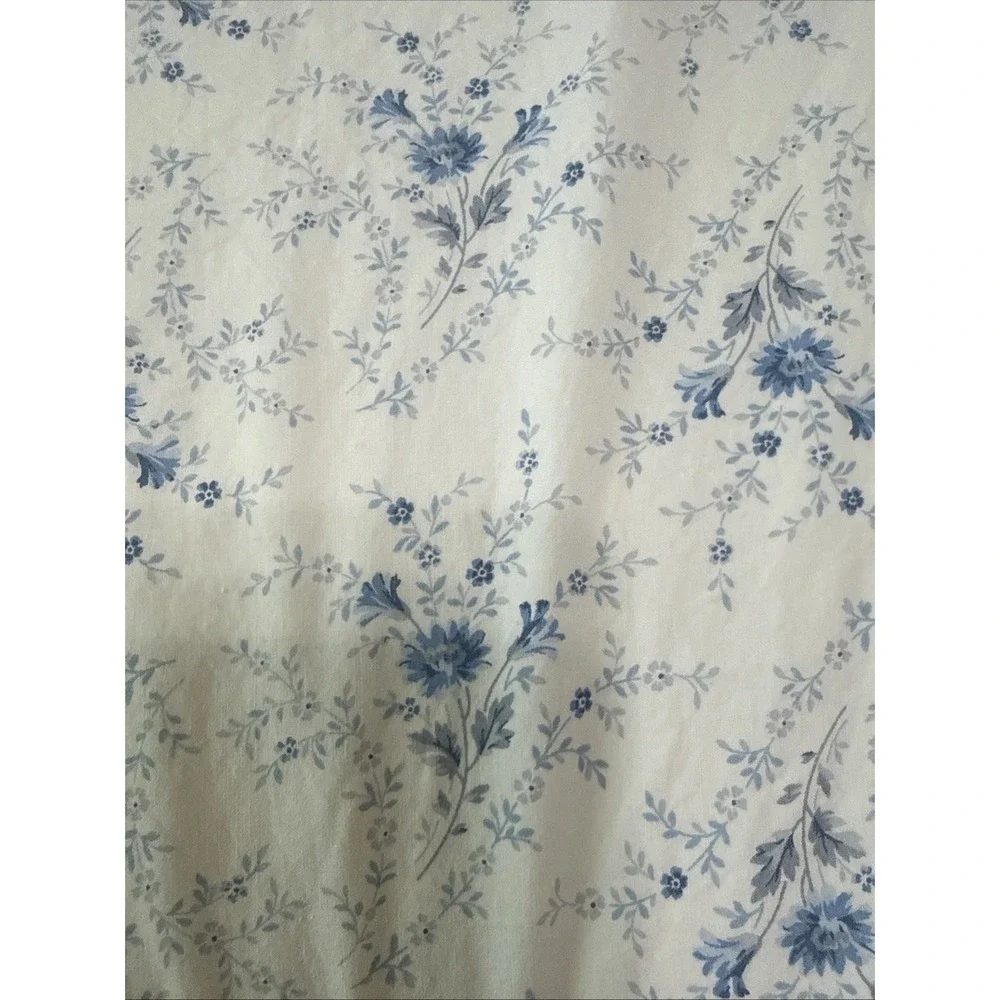Ralph Lauren Queen Flat Sheet Cottage Floral Blue  White Wildflower Farmhouse